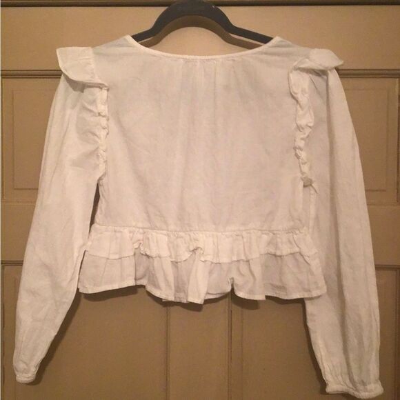 CLEOBELLA MANDIE BLOUSE White Ruffled V-Neck Cropped Women's Top - Picture 6 of 9